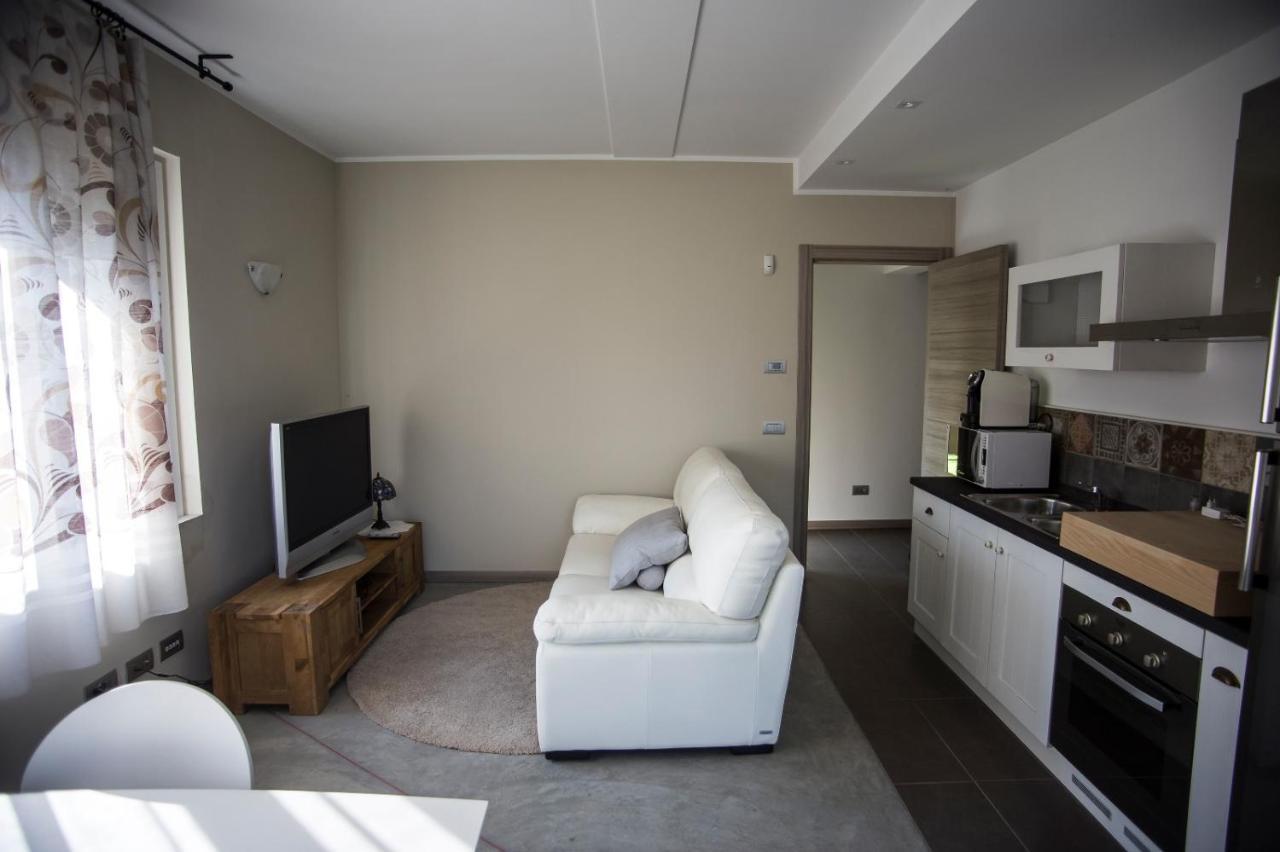Casa Sophia Apartment San Felice del Benaco Ngoại thất bức ảnh