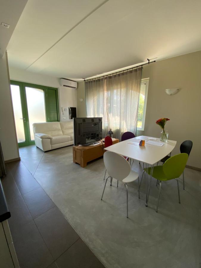 Casa Sophia Apartment San Felice del Benaco Ngoại thất bức ảnh