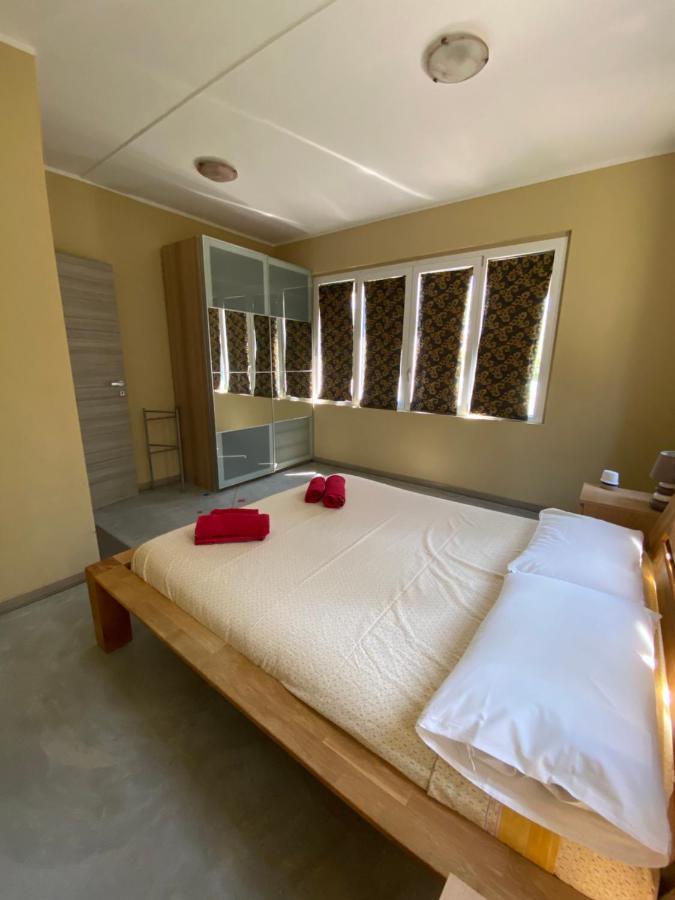 Casa Sophia Apartment San Felice del Benaco Ngoại thất bức ảnh